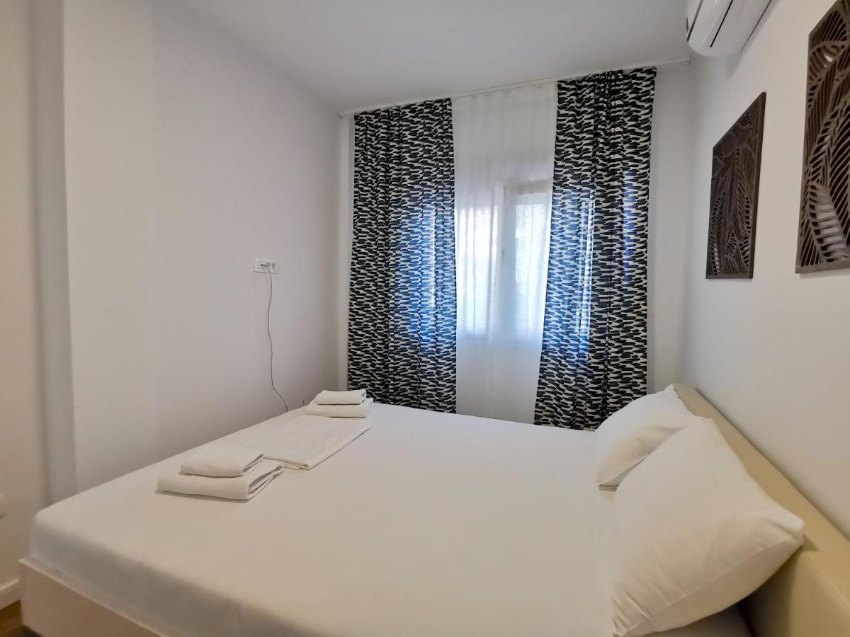 Apartments Lora Zmajeva, 7 Budva Buitenkant foto